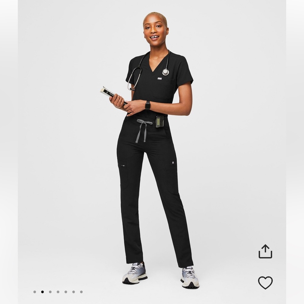 Figs Skinny Yola High Waisted Scrub Pants Black
